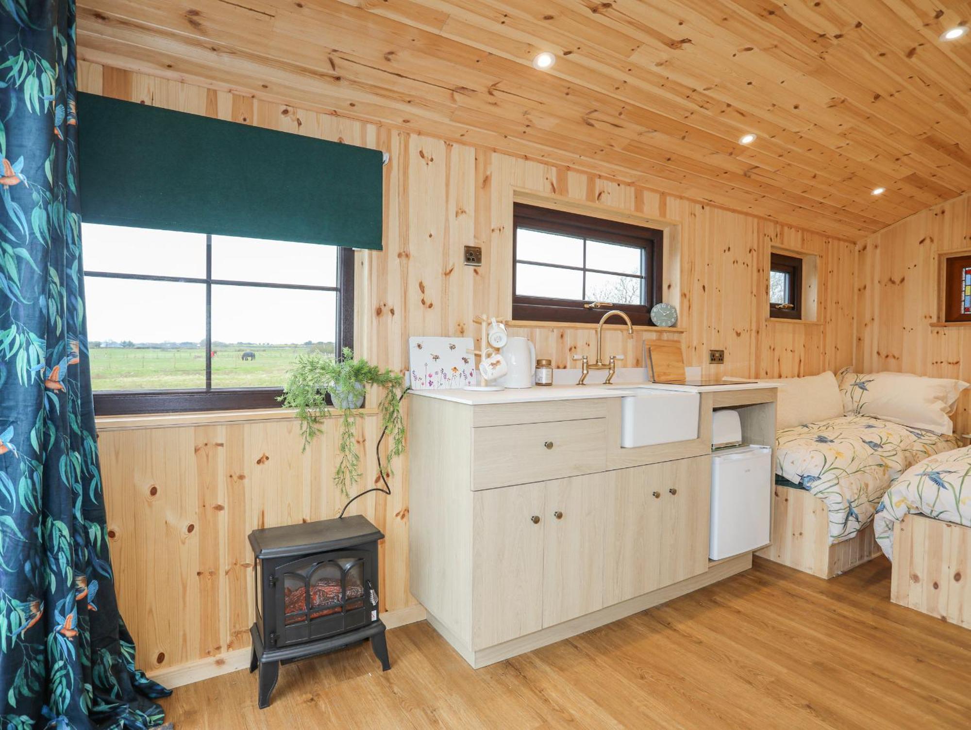 Tal Sarn Shepherd Hut Llanfairpwllgwyngyll Esterno foto