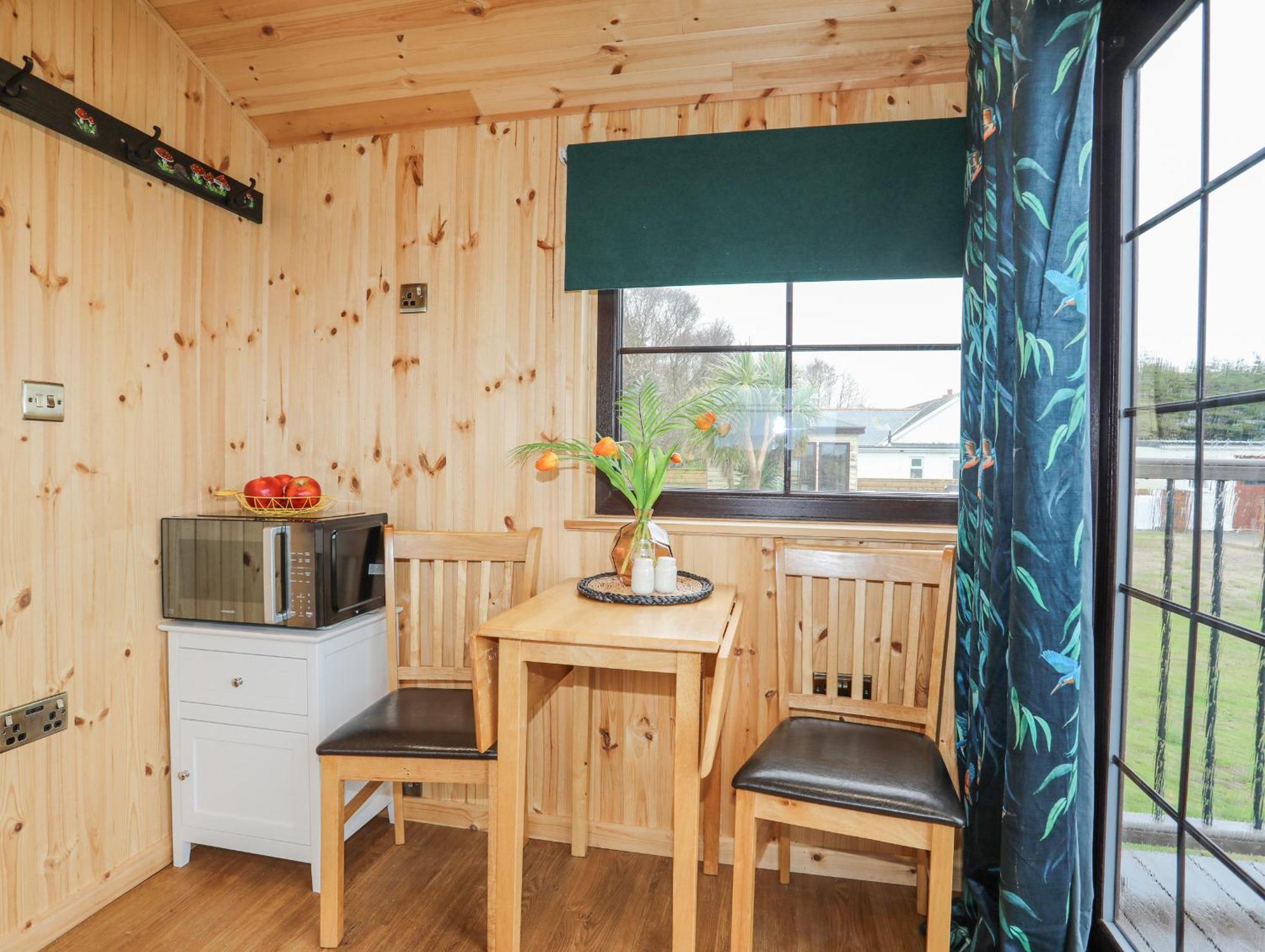 Tal Sarn Shepherd Hut Llanfairpwllgwyngyll Esterno foto